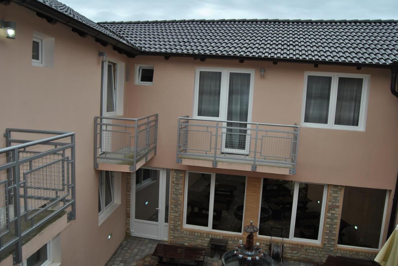Rooms " Simke " Subotica Exterior photo